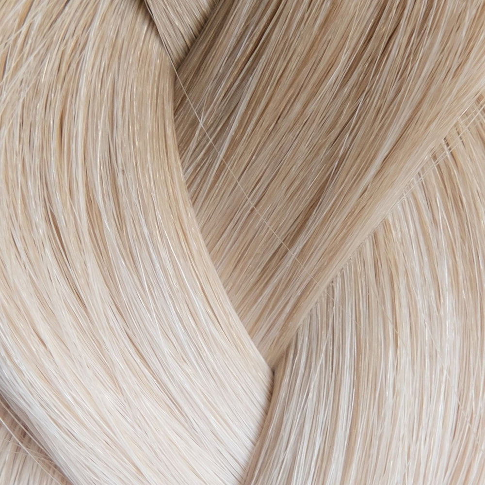 18/70 - Dark Blonde/Ice Blonde Ombre