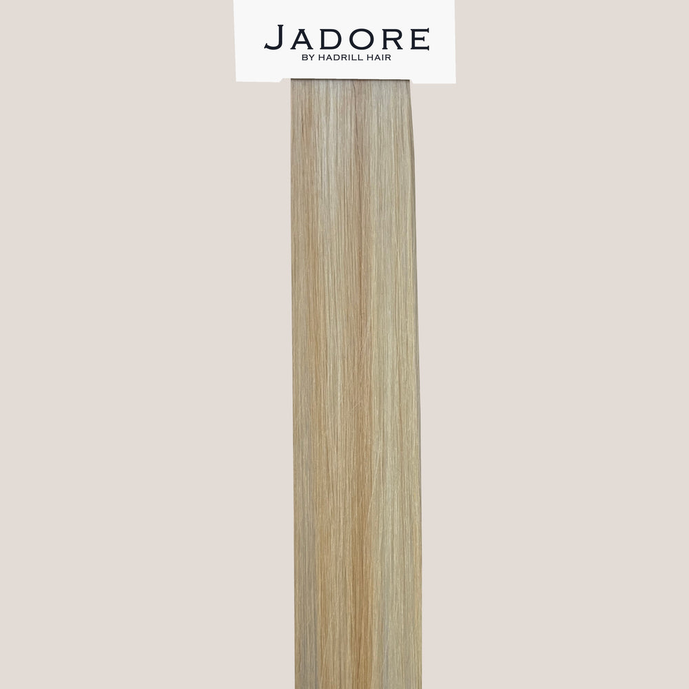 Jadore Colour Ring Swatch – Vanilla Cream Swirl